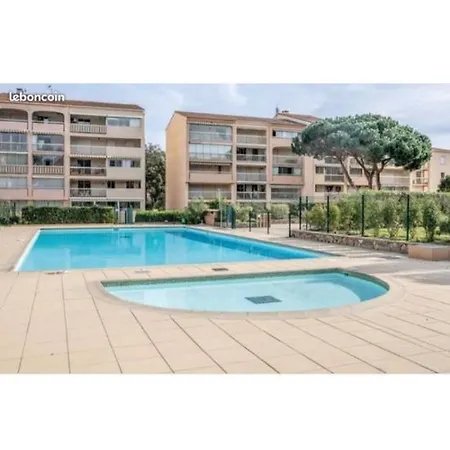 Charment Petit T2 En Duplex Piscine Apartamento *