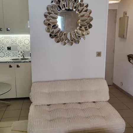 Lejlighed Charment Petit T2 En Duplex Piscine